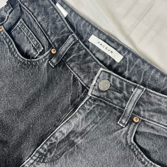 PacSun Mom Jeans Size 25 - Picture 3 of 11
